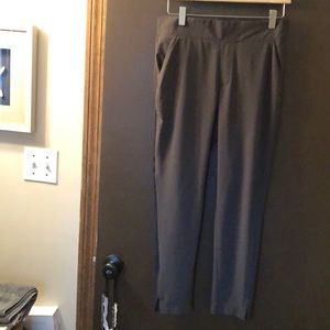 Athleta pull on, light weight pant.